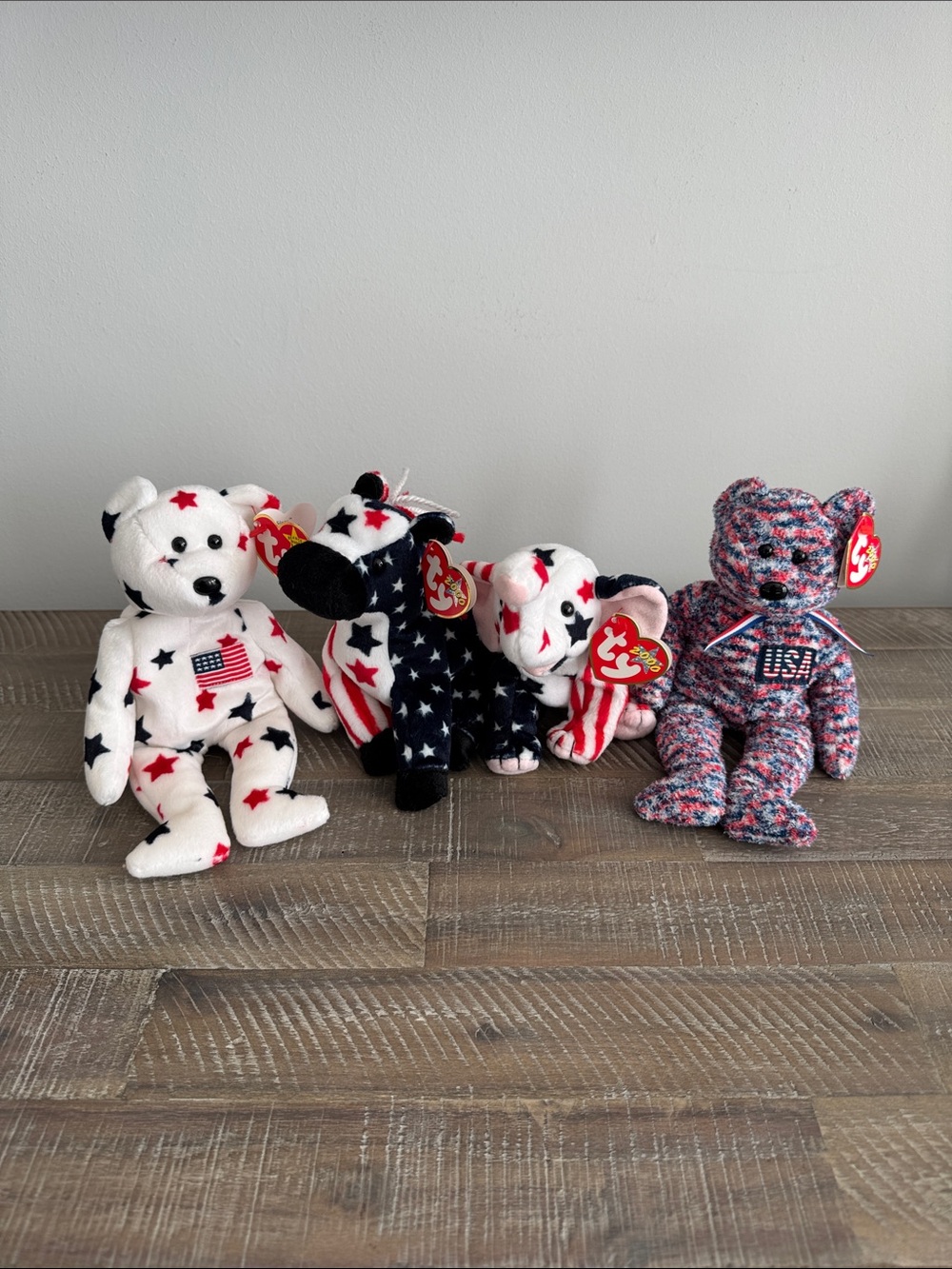 USA beanie baby collection : USA, Glory, Righty, Lefty
